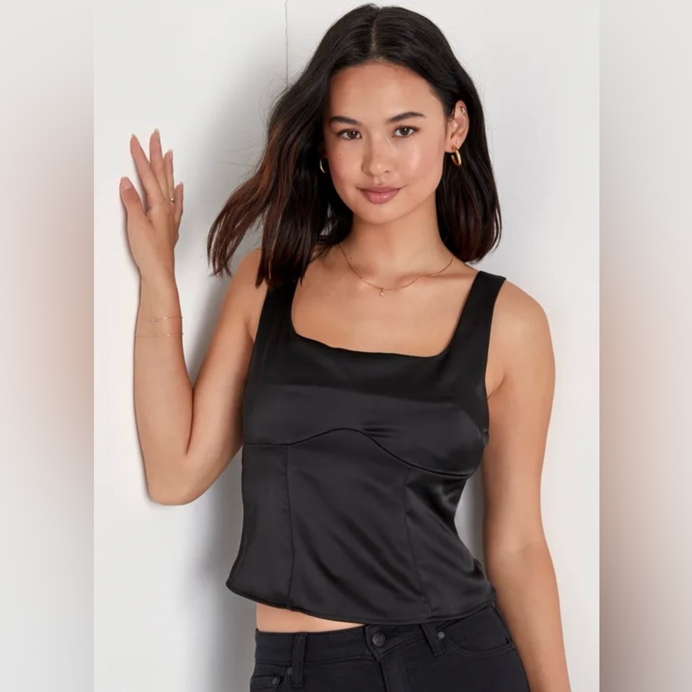 NWT Lulus bustier top